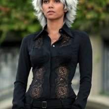 Halle Berry in una scena di X-Men: Conflitto Finale