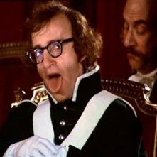 Woody Allen in una scena di AMORE E GUERRA (1975)