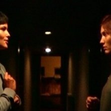 Mandala Tayde e Chiara Conti in una scena di H2Odio