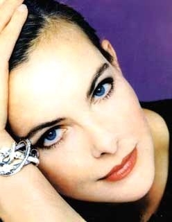 Carole Bouquet