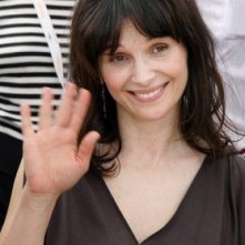 Juliette Binoche a Cannes per presentare Paris je t'aime