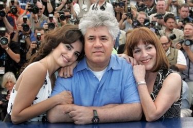 Penélope Cruz, Pedro Almodóvar e Carmen Maura a Cannes per presnetare Volver