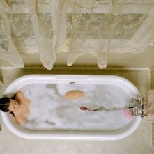 Tania Saulnier in una scena di Slither