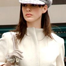Anne Hathaway nel film Il diavolo veste Prada