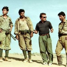 Paolo Briguglia, Pierfrancesco Favino, Enzo Monteleone ed Emilio Solfrizzi sul set di El Alamein