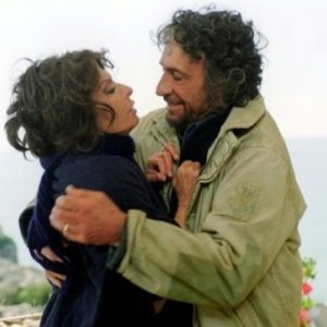 Sophia Loren e Murray Abraham in Peperoni ripieni e pesci in faccia