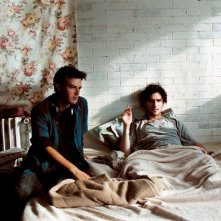 François Ozon con Melvil Poupaud sul set del film Il tempo che resta