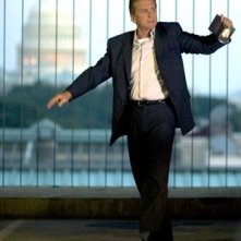 Michael Douglas in una scena del film The Sentinel