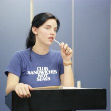 Kelli Garner in una scena del film Thumbsucker - il succhiapollice