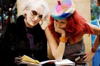 Meryl Streep e la costumista Patricia Field sul set de Il diavolo veste Prada