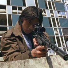 Pawalit Mongkolpisit in una scena di Bangkok dangerous