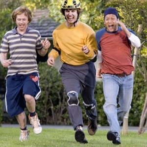 David Spade insieme a Jon Heder e Rob Schneider ne Gli scaldapanchina