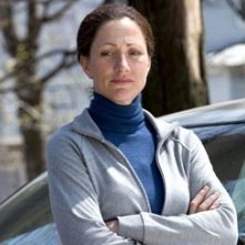 Edie Falco ne Il colore del Crimine