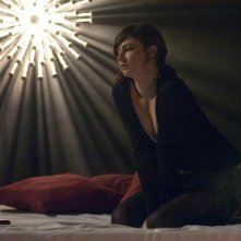 Anna Mouglalis in una suggestiva scena del film Mare Nero