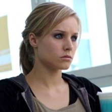 Kristen Bell in una scena di Pulse, remake di Kairo