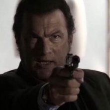 Steven Seagal in Black Dawn - Tempesta di fuoco