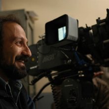 Asghar Farhadi sul set di Chahar Shanbeh Souri