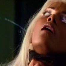 Halle Berry in una scena di X-MEN (2000)