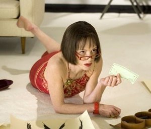 Judy Davis in una scena del film Ti odio, ti lascio, ti...