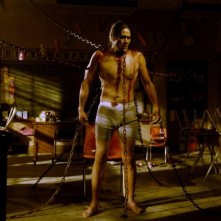 J. LaRose in una scena di Saw  3