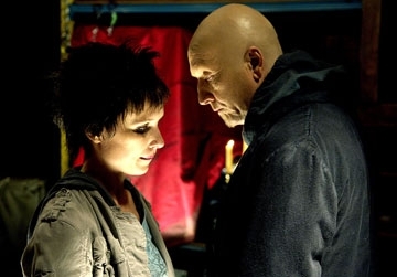 Shawnee Smith e Tobin Bell in una scena di Saw 3