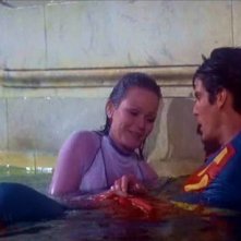 Valerie Perrine e Christopher Reeve in una scena di SUPERMAN
