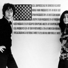 John Lennon e Yoko Ono in una scena tratta dal documentario The U.S. vs. John Lennon