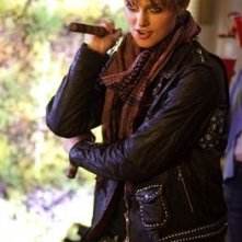 Keira Knightley interpreta Domino Harvey, ex-modella e cacciatrice di taglie