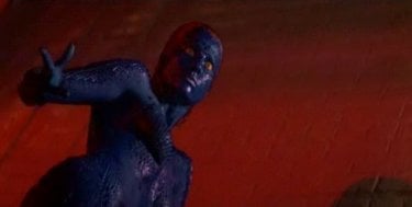 Rebecca Romijn-Stamos in una scena di X-MEN