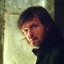 Emir Kusturica in una scena del film Viaggio segreto