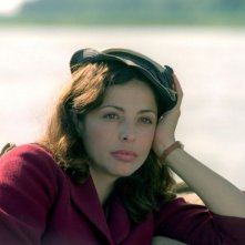 Elena Russo in una scena del film Baciami piccina
