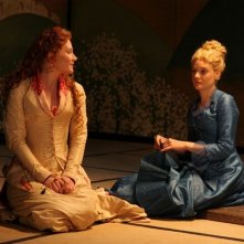 Bryce Dallas Howard con Romola Garai in As You Like It