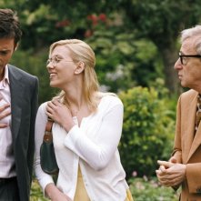 Hugh Jackman, Scarlett Johansson e Woody Allen in una scena di Scoop