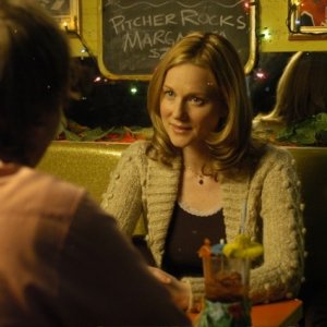 Laura Linney in una scena di The Hottest State