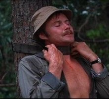 UNa scena del film Un tranquillo week-end di paura