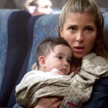 Elsa Pataky in una scena di Snakes on a Plane