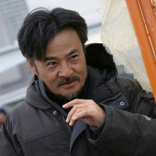 Kiyoshi Kurosawa sul set di Sakebi