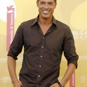 Alessandro Gassman a Venezia 2006 per presentare Non prendere impegni stasera