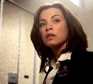 Julianna Margulies in una scena di Snakes on a Plane