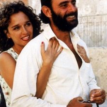 Vincenzo Amato e Valeria Golino in una scena del film Respiro