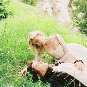 Kirsten Dunst e Jamie Dornan in Marie Antoinette