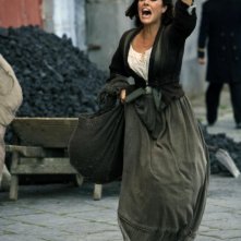 Bianca Guaccero nel dramma Assunta Spina