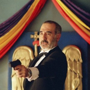 Razvan Vasilescu in una scena del film Offset