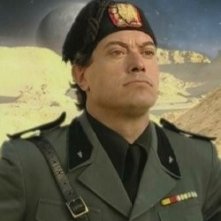 Corrado Guzzanti in Fascisti su Marte - Una vittoria negata