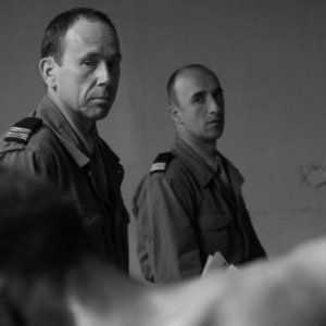 Olivier Gourmet e Robinson Stévenin in una scena del film Mon Colonel