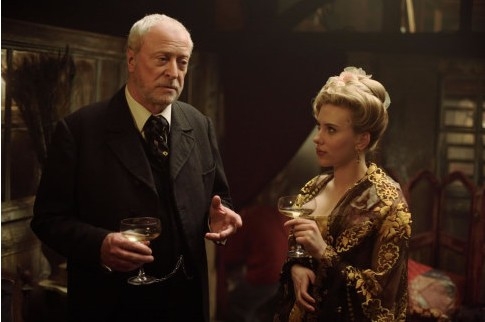 Michael Caine E Scarlett Johansson In The Prestige 31456