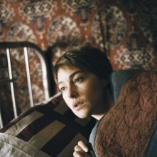 Monica Bellucci in una scena del dramma Le Concille de Pierre