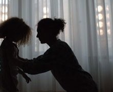 Una scena de 'La sconosciuta'