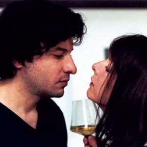 Una scena del film Les Ambitieux