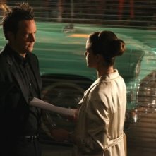 Matthew Perry E Amanda Peet In Una Scena Di Studio 60 31508